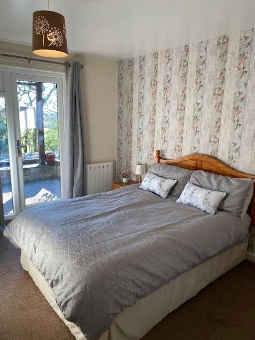 3 Bedroom Lodge With Hot Tub On Lovely Quiet Holiday Park In Cornwall Gunnislake 外观 照片
