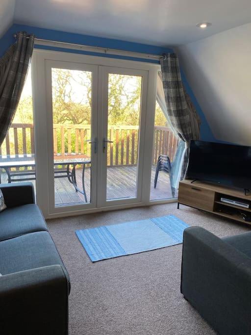 3 Bedroom Lodge With Hot Tub On Lovely Quiet Holiday Park In Cornwall Gunnislake 外观 照片