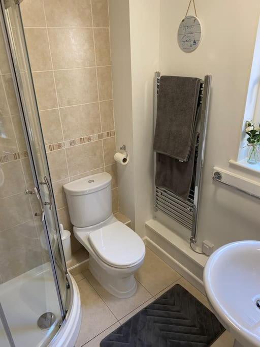 3 Bedroom Lodge With Hot Tub On Lovely Quiet Holiday Park In Cornwall Gunnislake 外观 照片